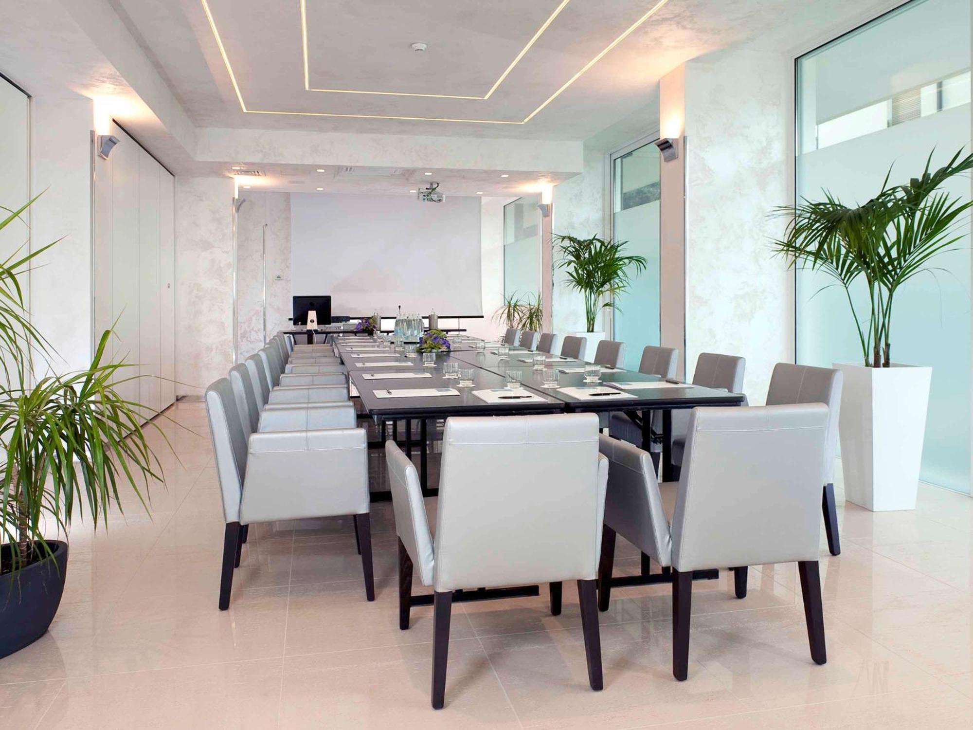 Mercure Hotel Rimini Artis Bagian luar foto