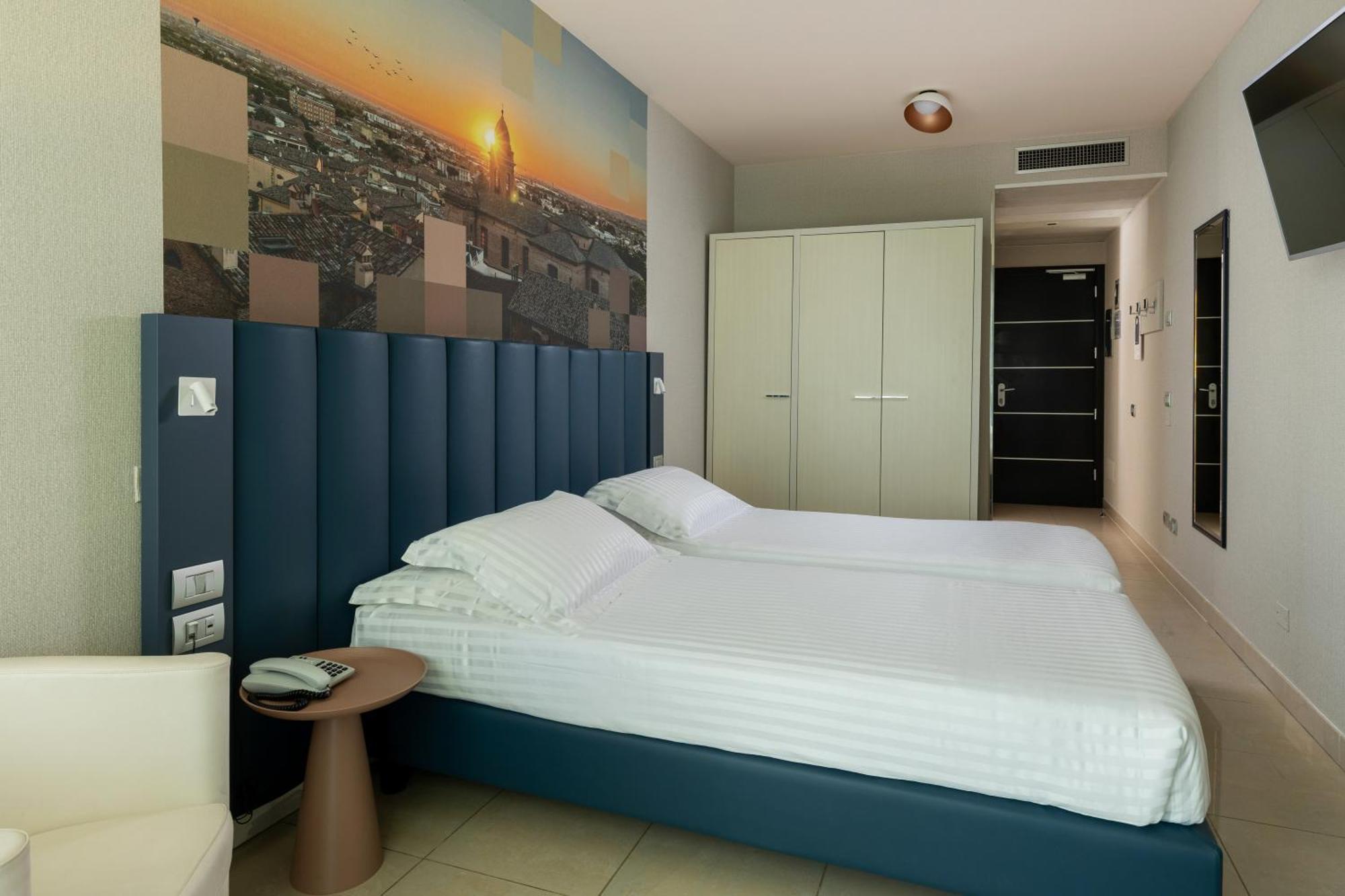 Mercure Hotel Rimini Artis Bagian luar foto