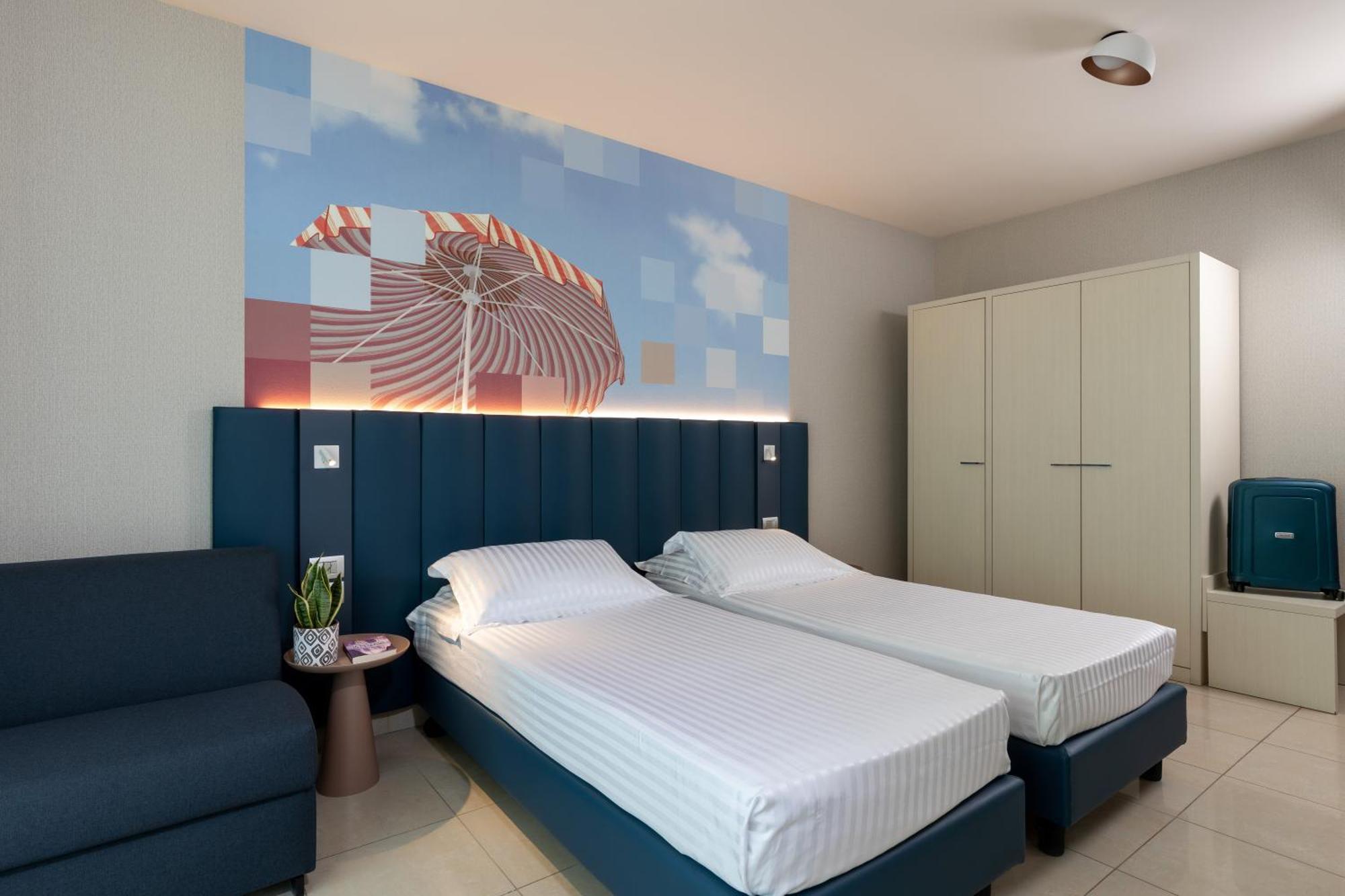 Mercure Hotel Rimini Artis Bagian luar foto